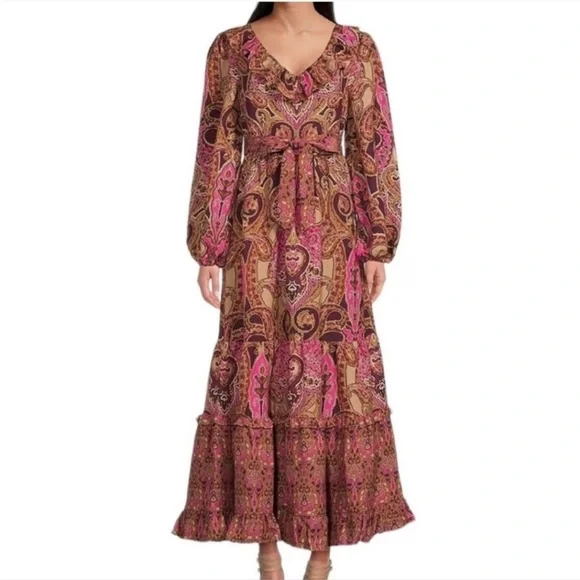 Elegant Pink Paisley Maxi Dress